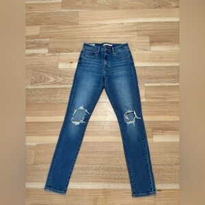 Levi’s 721 High Rise Skinny Jeans